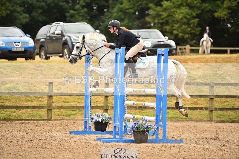230618-133944-12757 - Cls 25 Pony Foxhunter & 1.10m Open