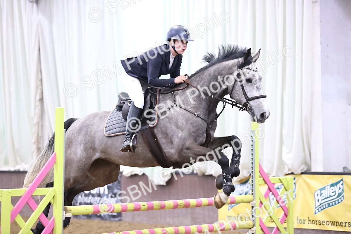 SBM_001971 - Class 10 - Senior Newcomers - 1.10m