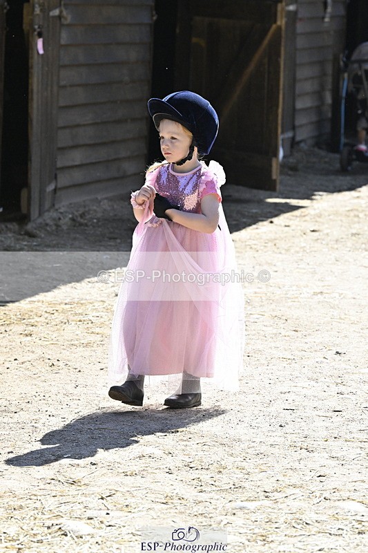 240728B-095318-00256 - Sunday Stable Shots and Fancy Dress