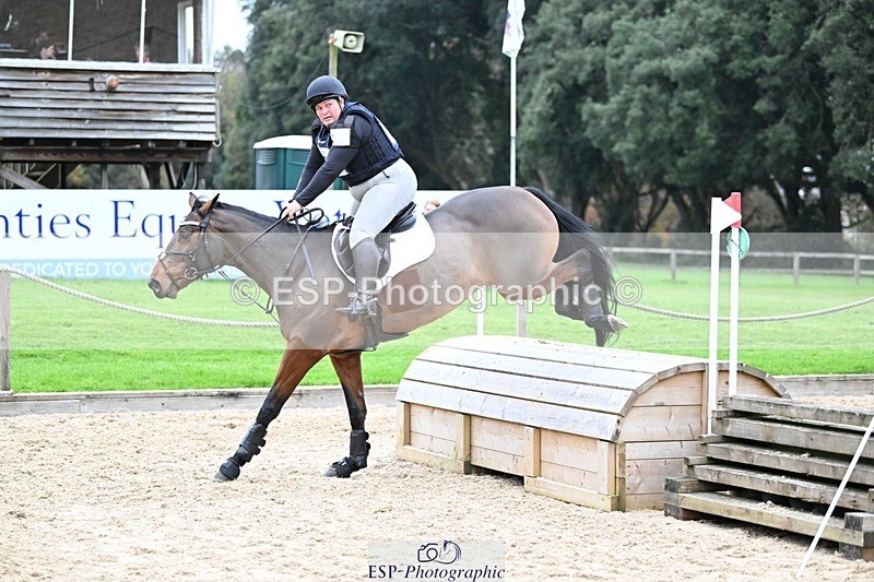 241116-140718-01842 - Cls 3 90-95cm