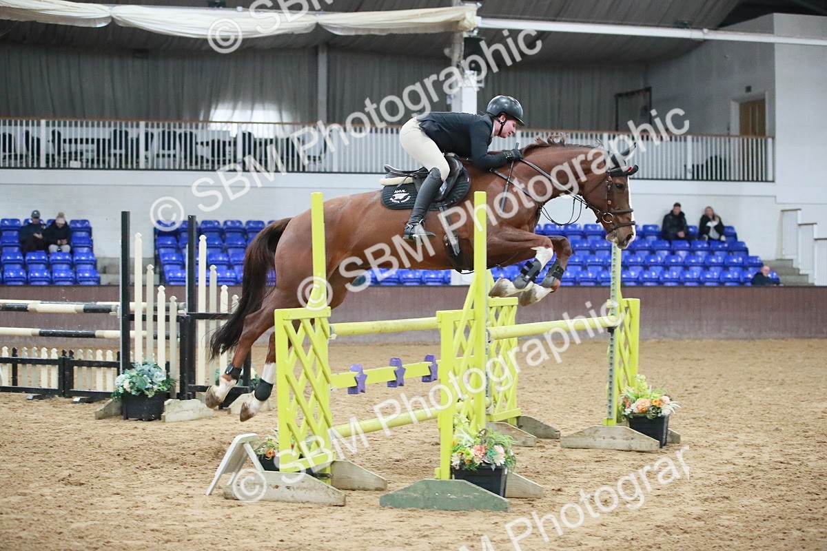 SBM_001205 - Class 4 - Senior Newcomers - 1.10m Open