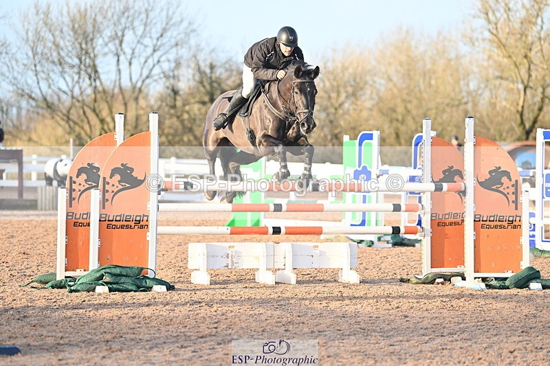 231210A-145419-02849 - Cls 21 Foxhunter & 1.20m Open