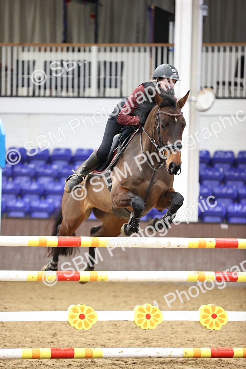 SBM_005400 - Class 17 - Senior Newcomers 1.10m
