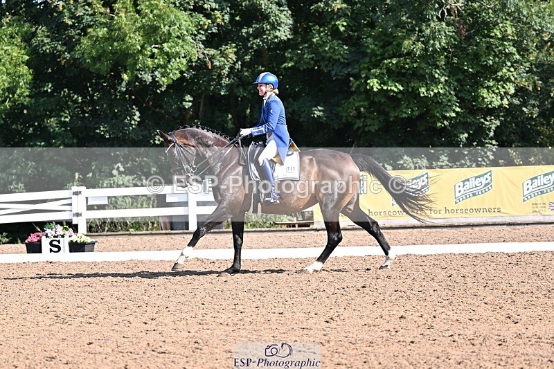 250816-095054-02368 - 012-Natasha.Collings-CostelloDovevale.Tender.Dove