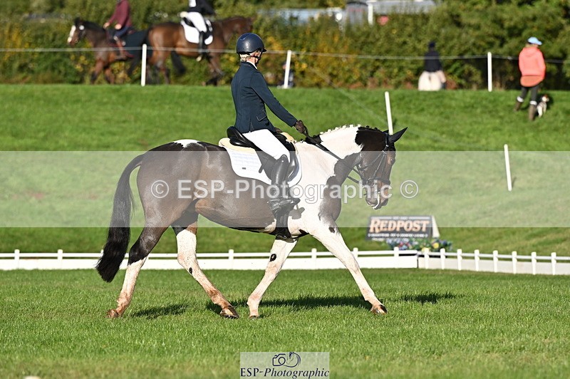 251024A-100601-08223 - G-552-Rachael.Whittaker