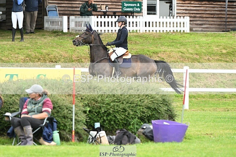 240705-133018-11148 - Cls 17 Newcomers 2nd R Jump Off and P