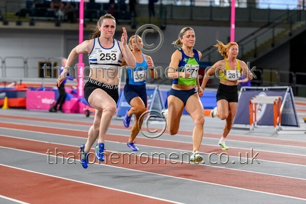 MastRelay26-915927 - Masters Set One