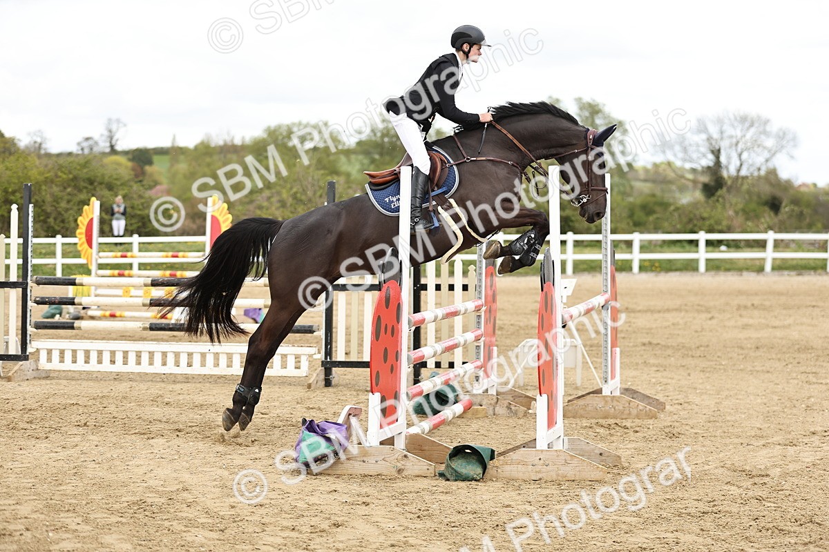 SBM_001278 - Class 4 - Senior Newcomers - 1.10m