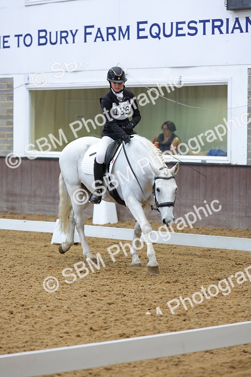 SBM_003765 - Novice