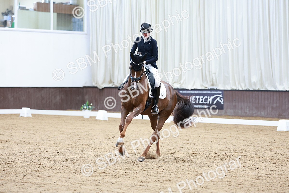 SBM_017992 - Class 15 - FEI Junior