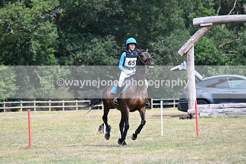 WJ7_1541 - XC Time 11:41 to 11:54