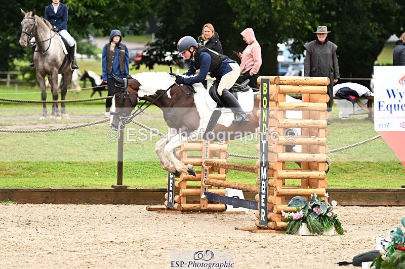 240824X-101814-23614 - 70cm Round 2 9.30 to 10.30