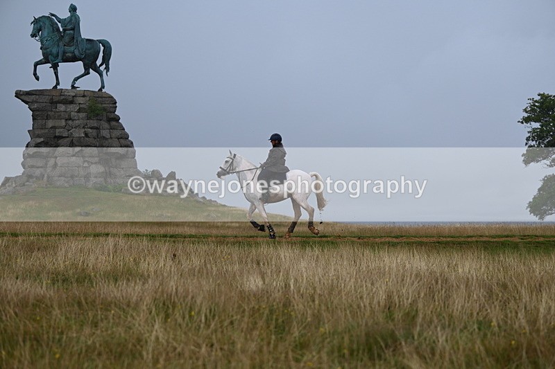 DSC_3968 - Time at Statue 14:56 to 15:05