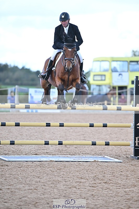 231014A-122932-04578 - Cls 19 1.15m Members Cup