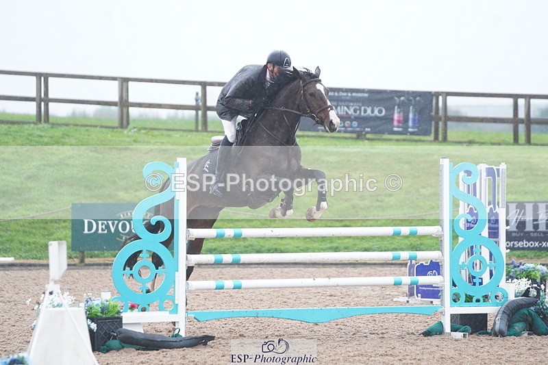 241006A-140642-07853 - Cls 21 Snr Fox & 1.20 Open