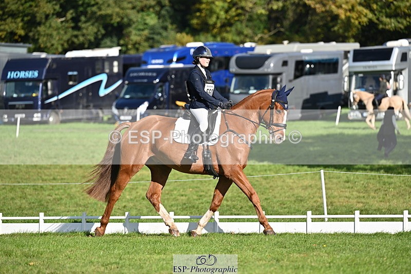 251024A-105239-08455 - G-560-Josie.Dix