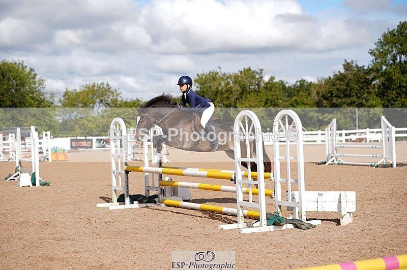 250921-112332-02668 - Cls 21+22 Club and Schools 70cm