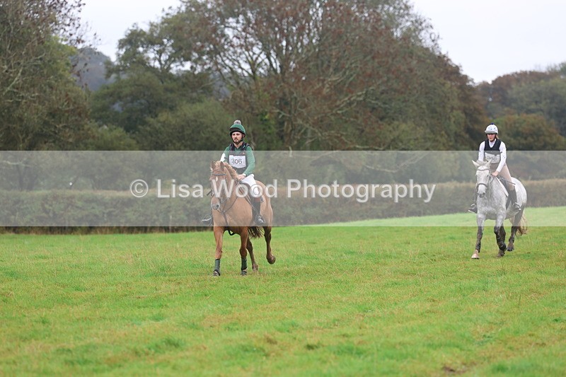 3E7A1685 - Class 3: 70cm Pairs: Half Roll Top