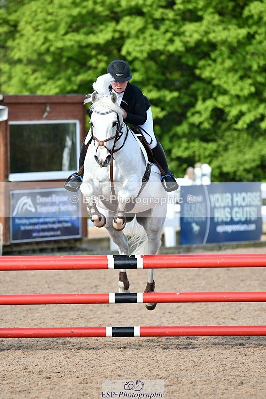 240512A-085919-17043 - Cls 39 British Novice and 90cm Open