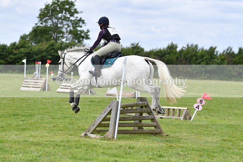 WJ5_3906 - Class 6 80cm