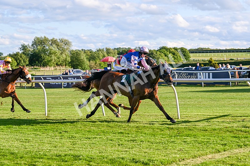 300525-Race 3-Star Legend-7458 - Race 3