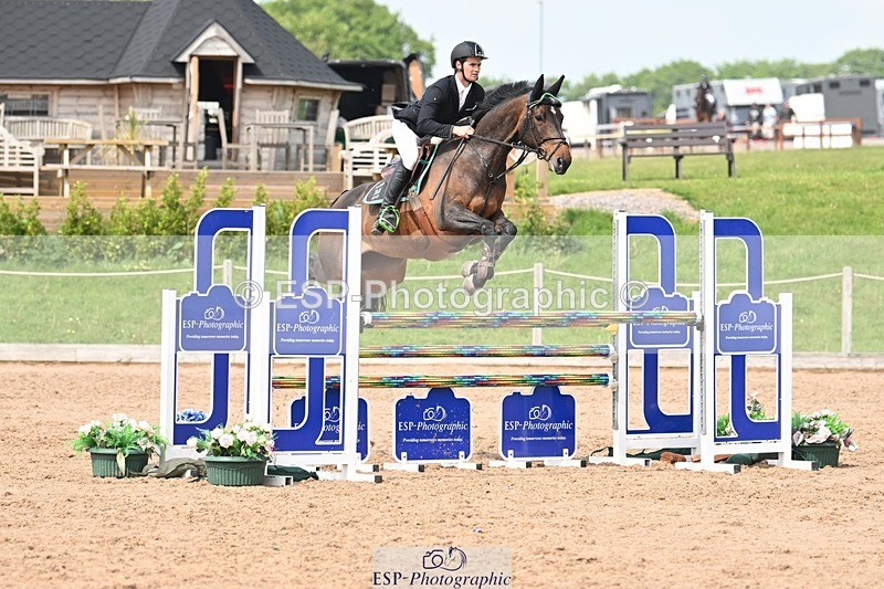 250511-150817-14516 - Cls 28 Snr Newcomers