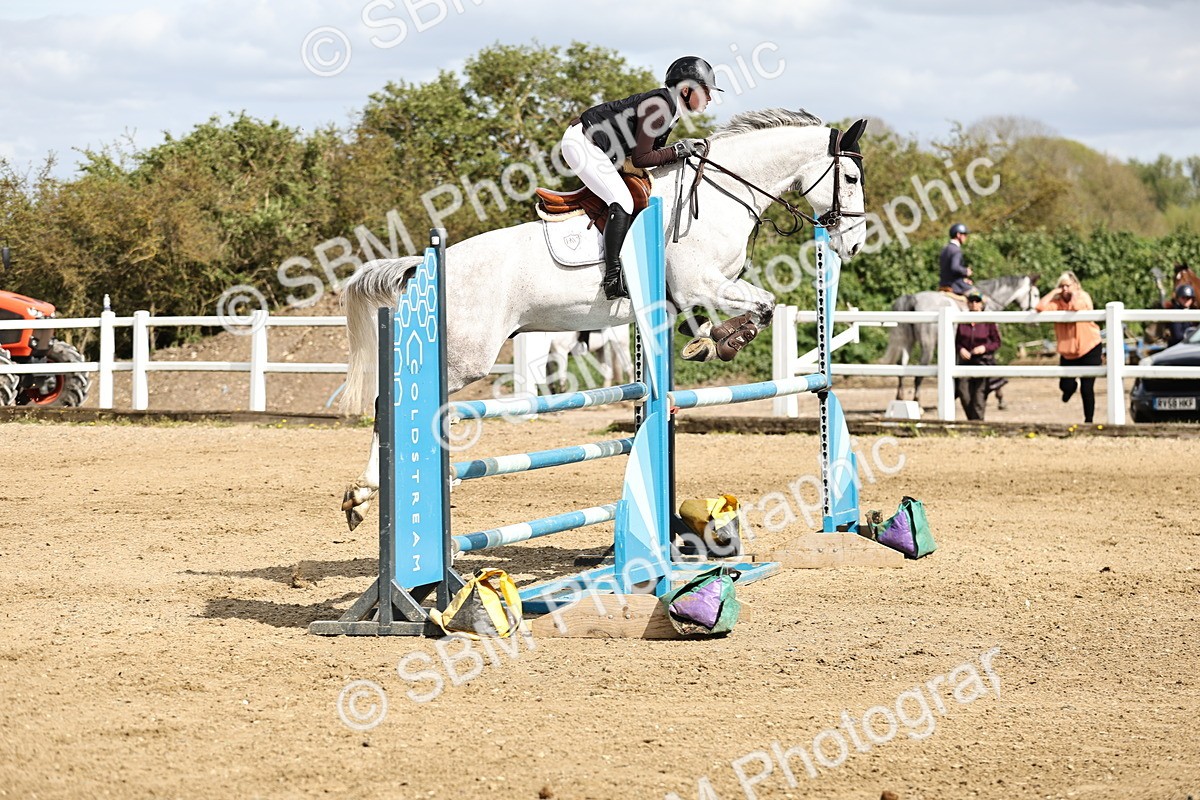 SBM_001199 - Class 4 - Senior Newcomers - 1.10m