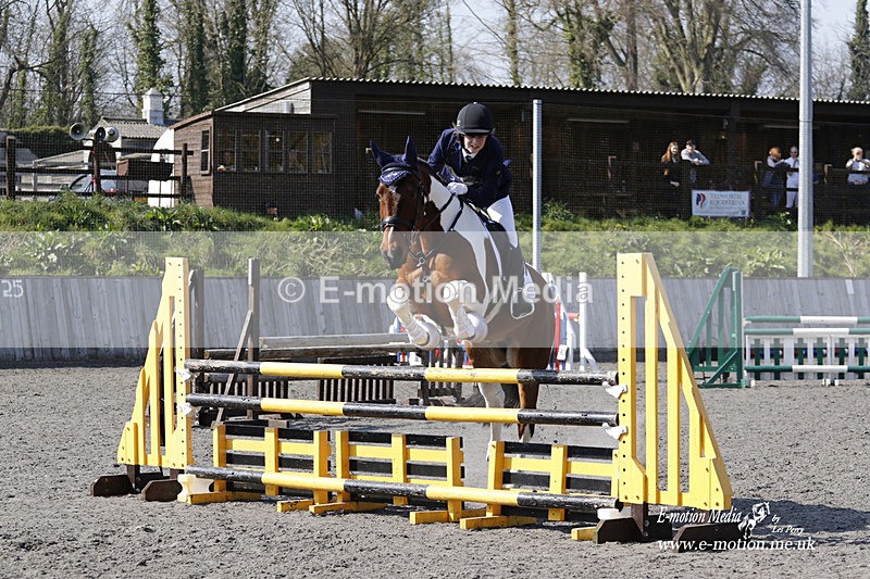 _EST2108 - Bourne Valley Riding Club Winter Showjumping 27/03/22