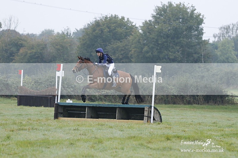 WWHT 171021 0271 - Novice Restricted (0.80m)  17/10/21