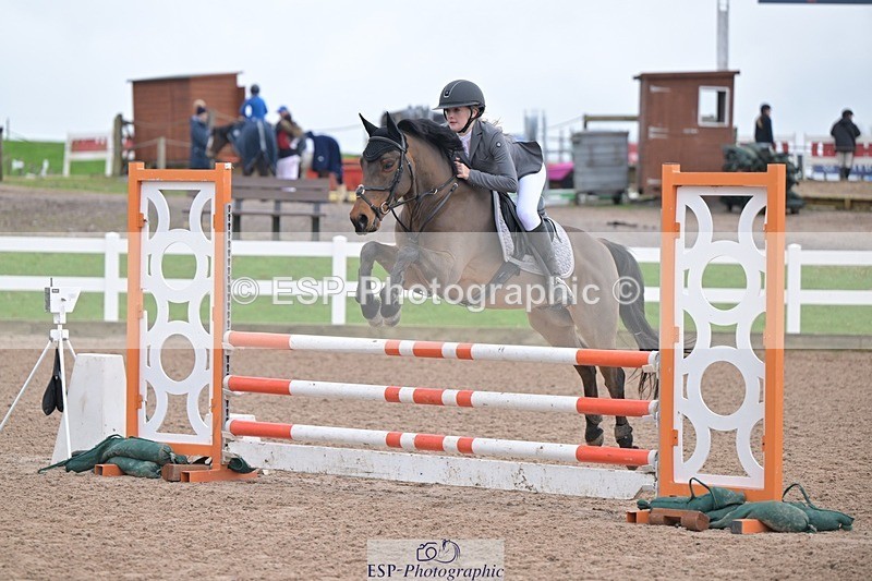 251116-112418-01208 - Cls 5 Pony Discovery and 90cm Open