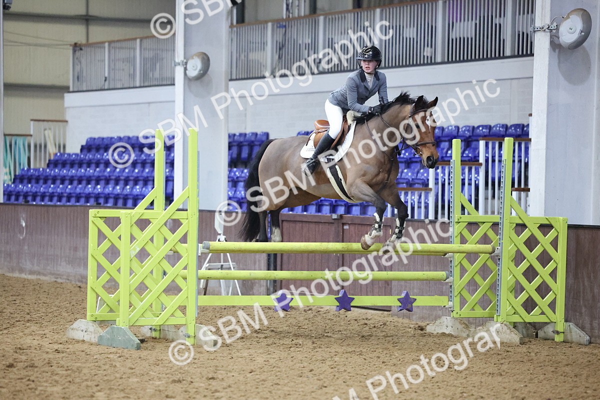 SBM_003162 - Class 11 - Blue Chip Pony Newcomers - 1.00m Open