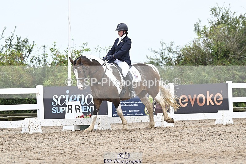 250907-123814-08090 - 080-Rebecca.MorrisSally.XIII