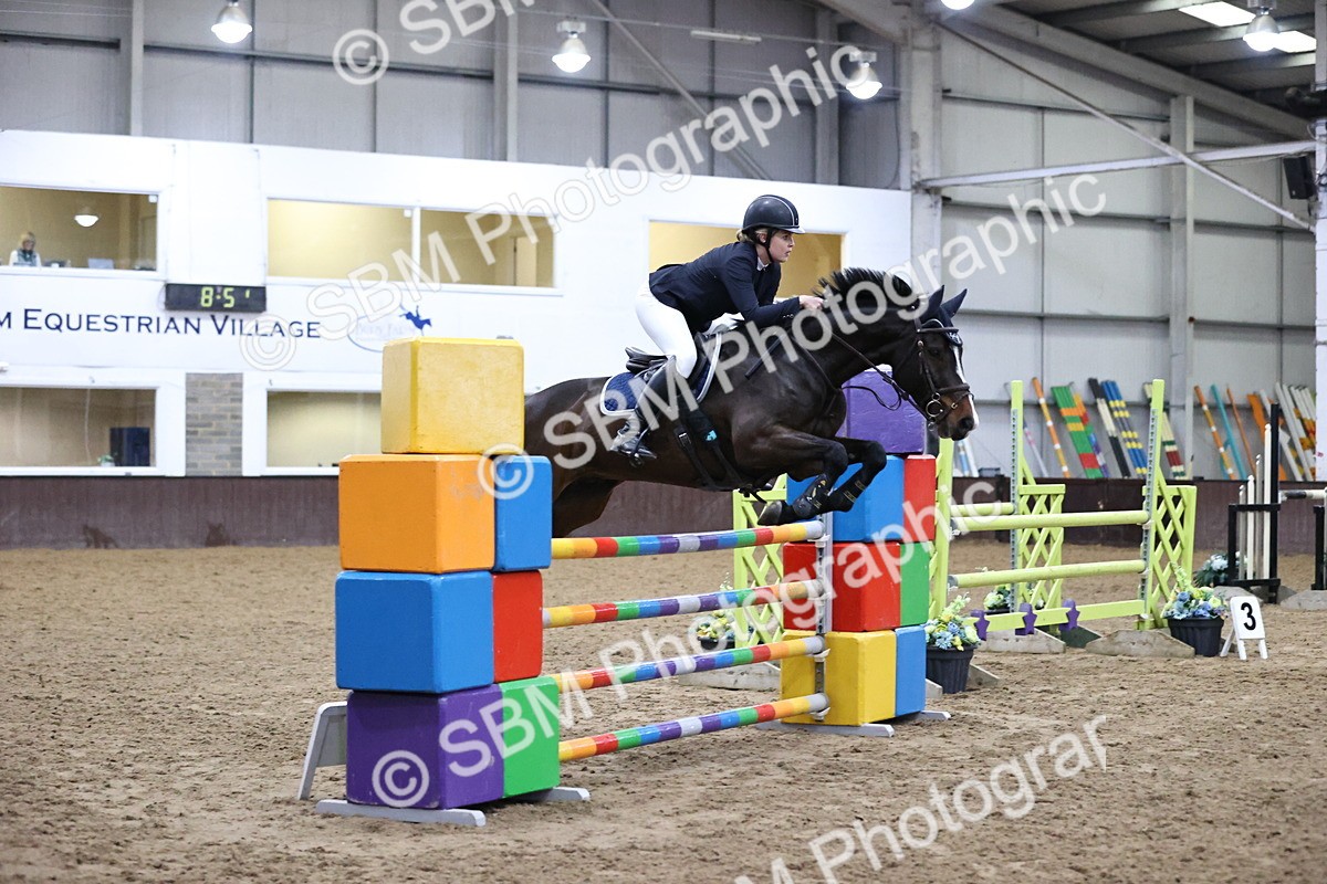 SBM_001987 - Class 4 - Senior Newcomers - 1.10m Open