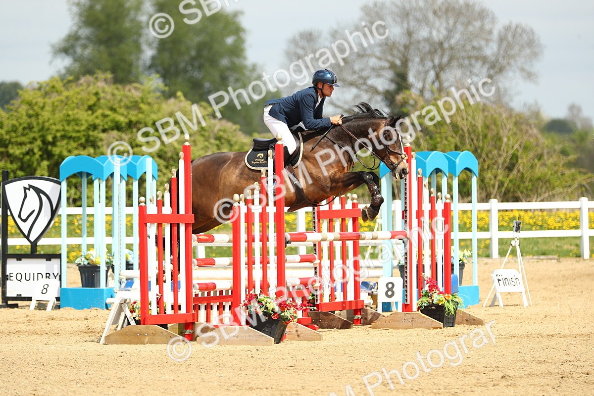 SBM_001210 - Class 4 - Senior Newcomers 1.10m