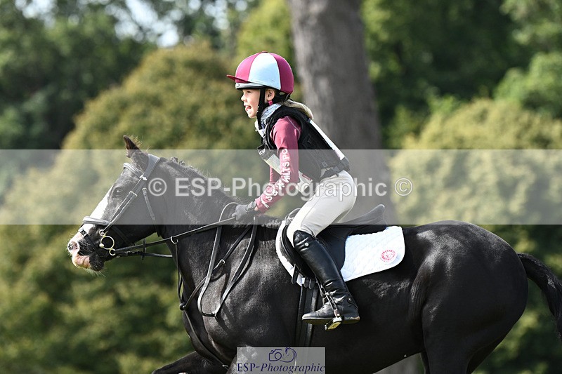 240825X-112628-32031 - 70cm XC 11.00 to 12.00