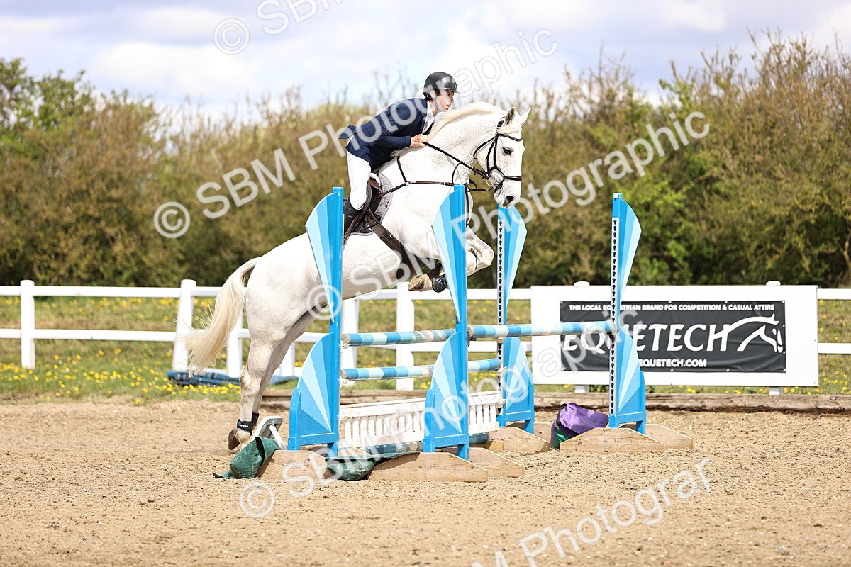 SBM_003800 - Class 16 - Senior Discovery - 1.00m