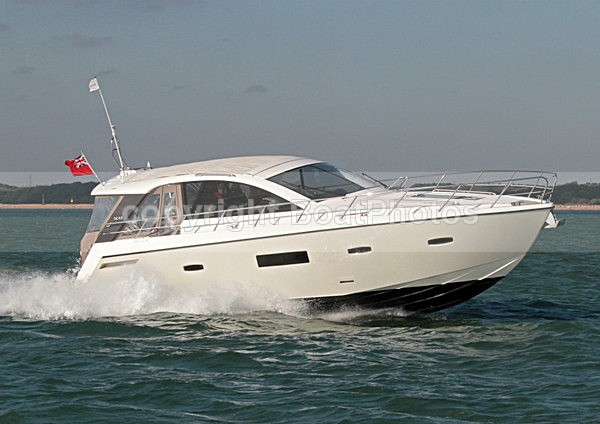 111022 SEALINE SC42 IMG_8918 - Motorboats - Hardtop