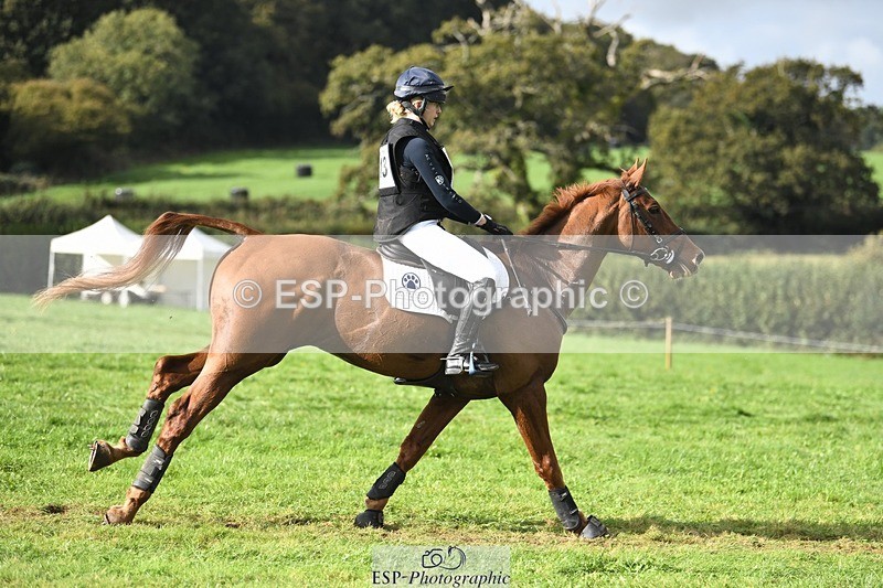 231020-140120-09639 - 113-RIVERSTOWN.ROYAL-Georgie.Frow-XC