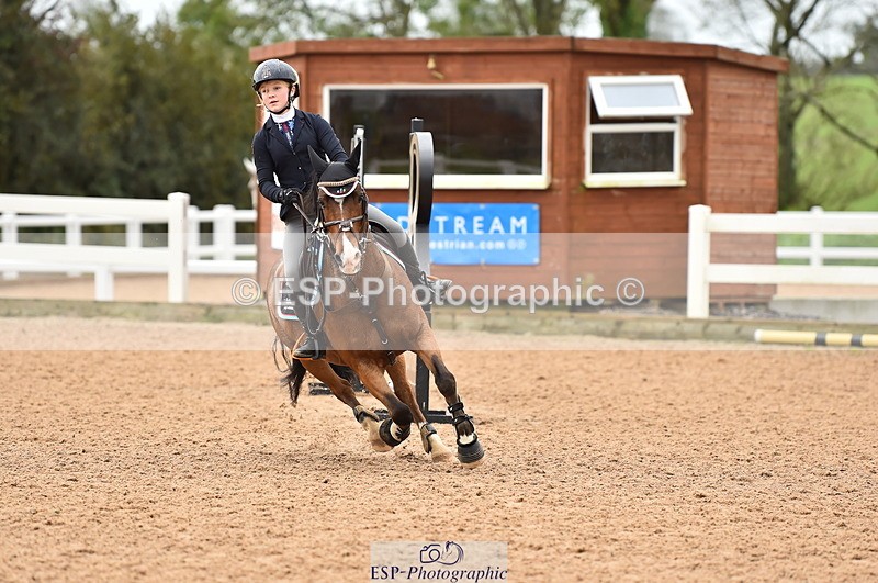 231028A-121614-01082 - Cls 3 Discovery & 90cm Open