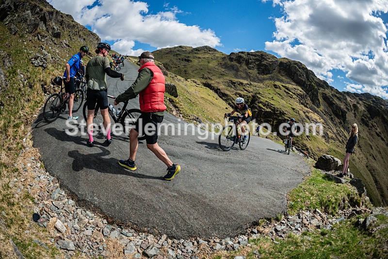 142119 - Hardknott Hairpin 14.00 - 15.00