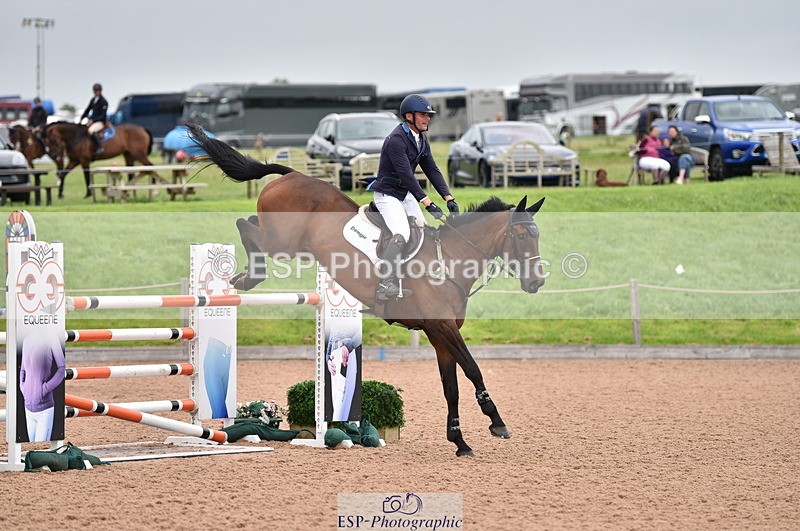 230812A-145720-10096 - Cls 36 Nat 1.30m Open