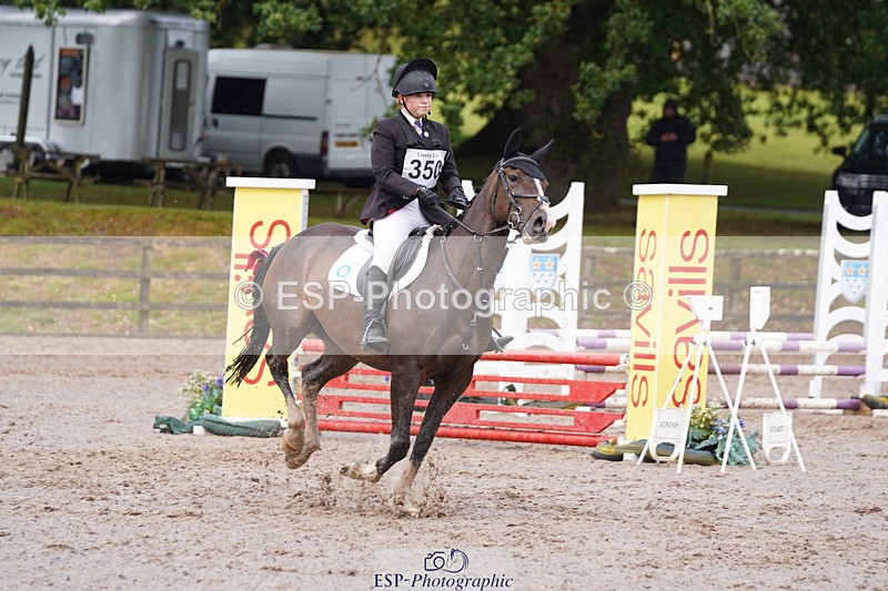 240824X-103548-22931 - 70cm Round 1 9.30 to 11.10