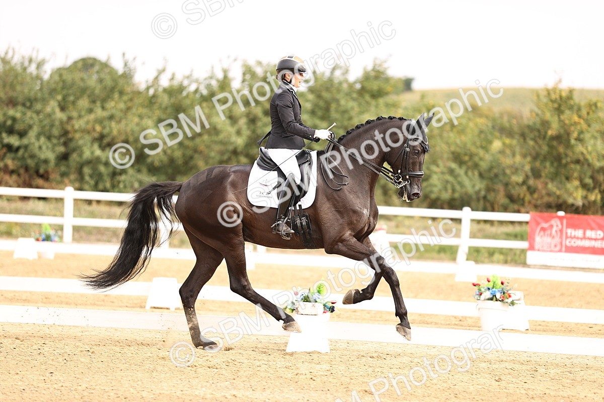 SBM_012847 - Class 2 - Advanced Medium 5 - 10.35-11.55