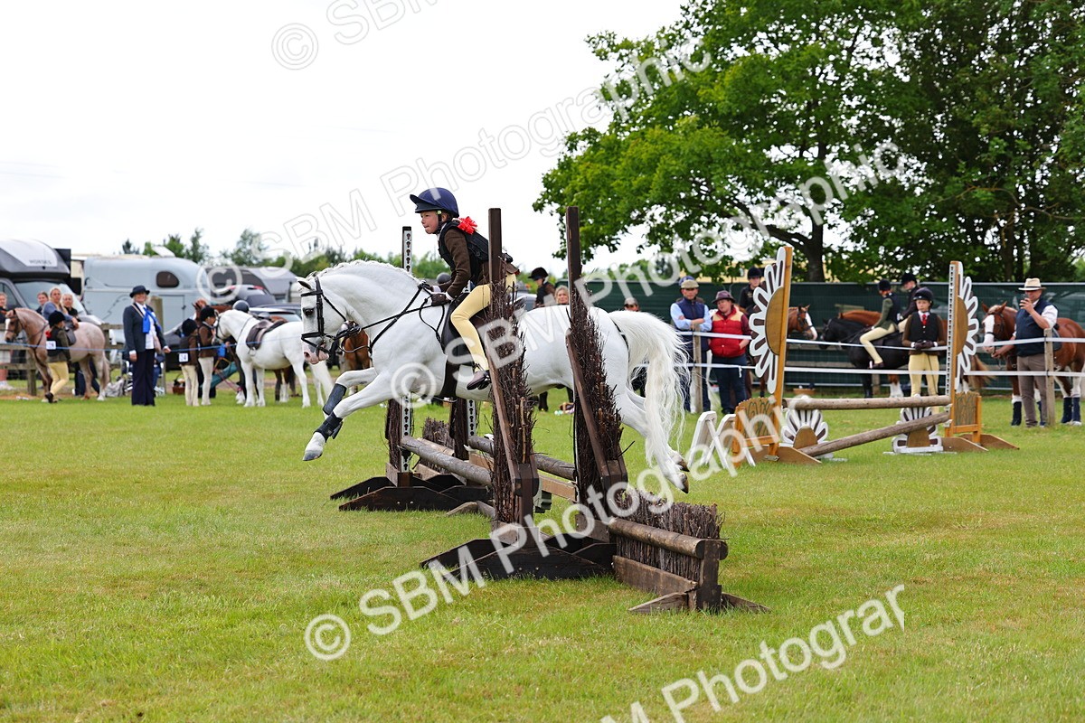 SBM_09569 - Class 44-45 - LIHS BSPS Open Nursery and Cradle Stakes