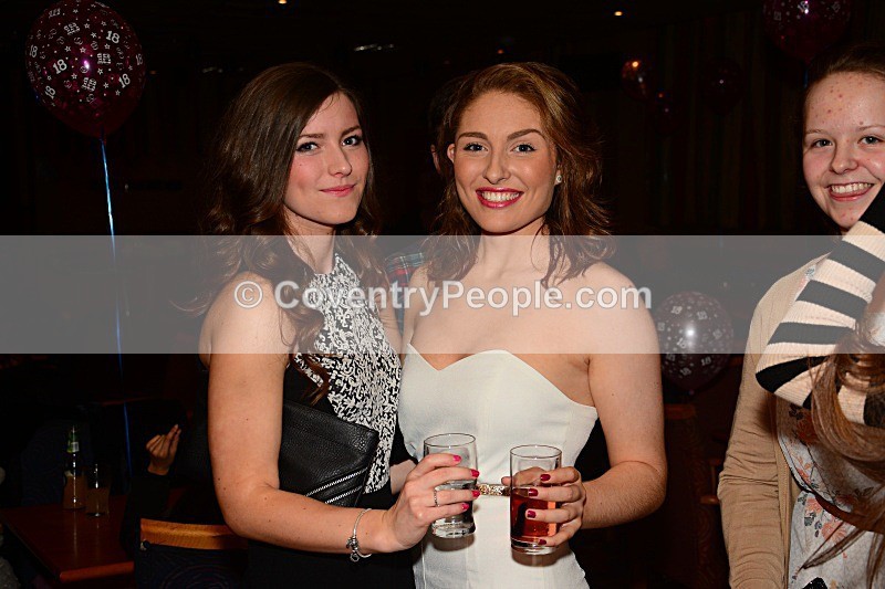 KIR_0086 - Kirstie