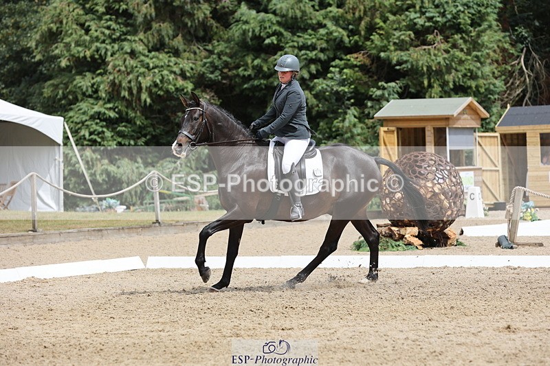 250718A-141434-01743 - 019-Bryony.Lovell-Williams-Broadtown.Man.In.The.Mirror