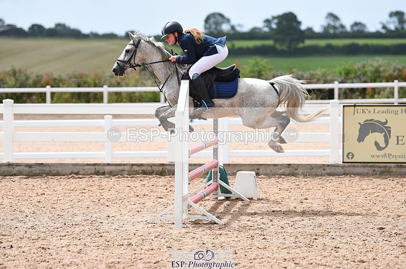 230715A-113016-00187 - Cls 2 British Novice & 80cm Open