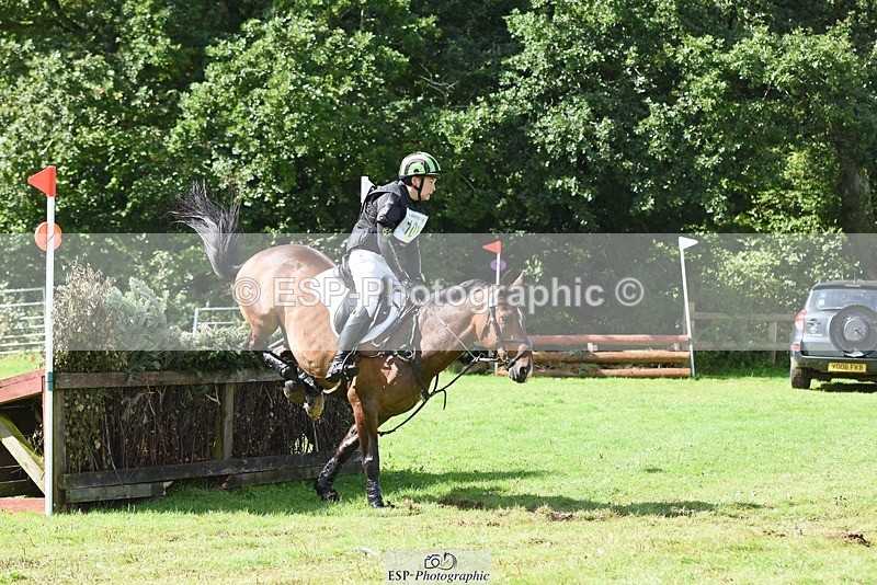 230820X-110554-1497 - BE90 XC 09.40 to Rider 151 at 11.44