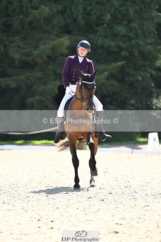 240811-150330-06592 - 153-Nicola.Kayes-BOSS.X