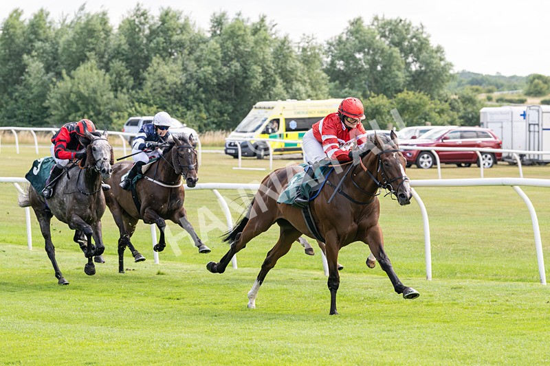 160725-Race 1-Made All-8523 - Race 1